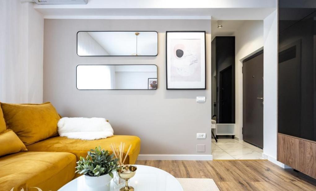 Majestic Apartament With View In Magheru Bukarest Exterior foto